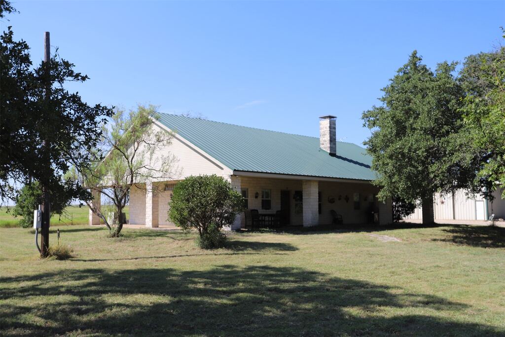 1485 County Road 224, Valley Mills, TX 76689 — photo 1
