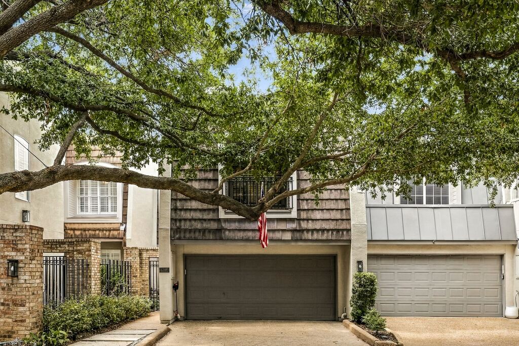 4205 Tomberra Way, Dallas, TX 75220 — photo 1
