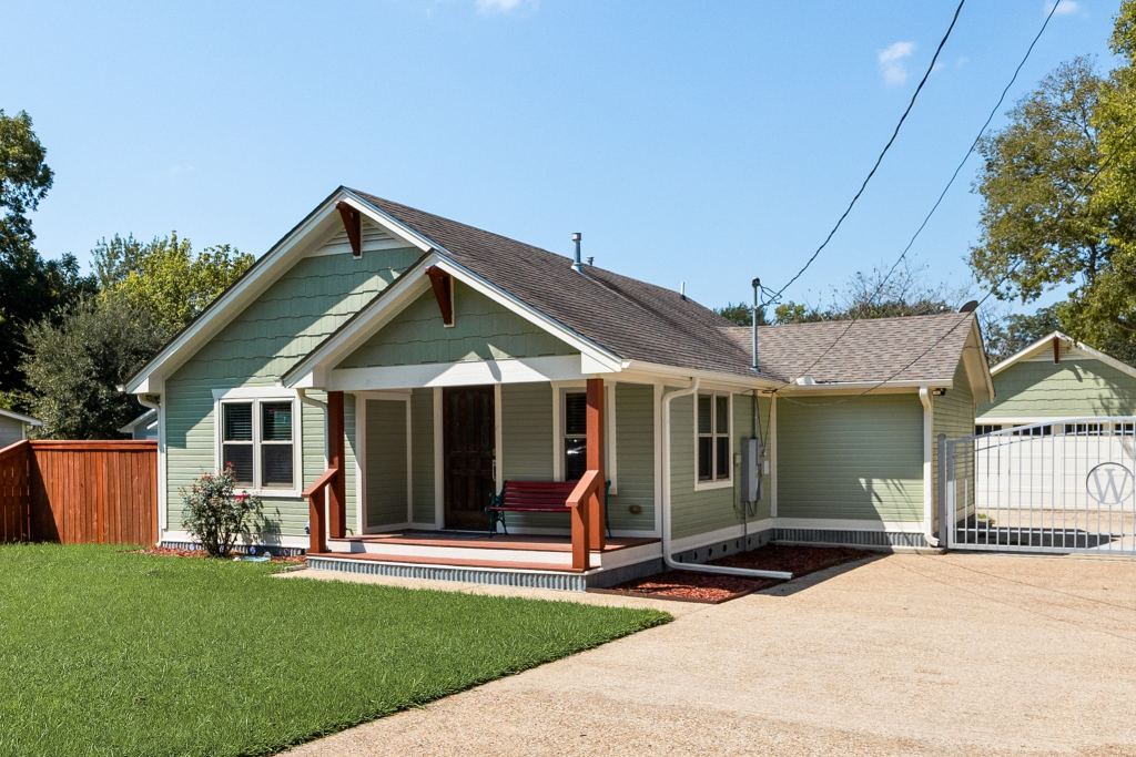 431 Cockerell Street, Eustace, TX 75124 — photo 1
