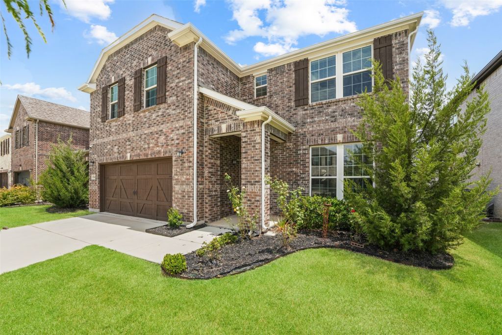 3744 Highland Bayou Drive