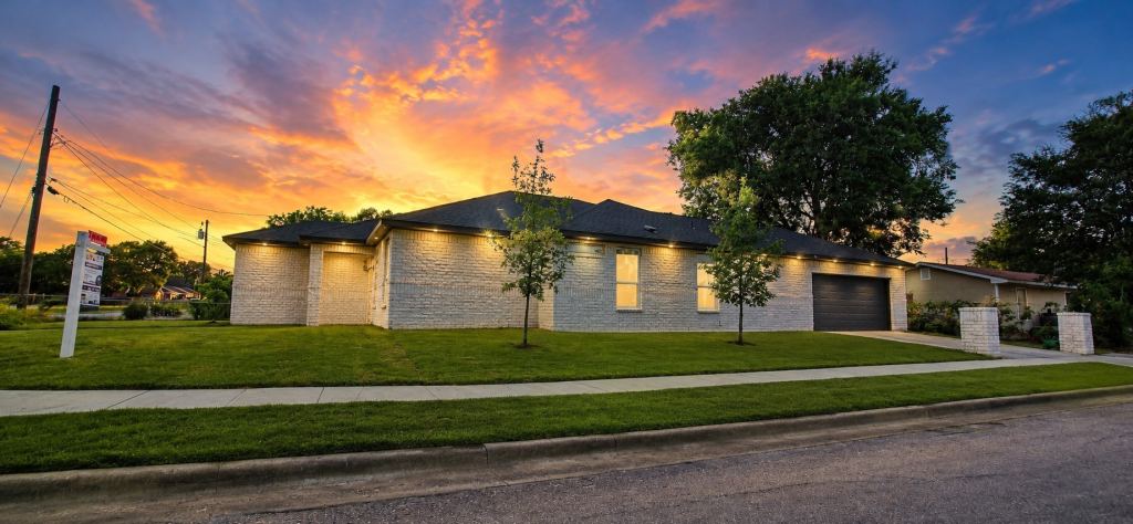 5147 Chapman Street, Fort Worth, TX 76105 — photo 1