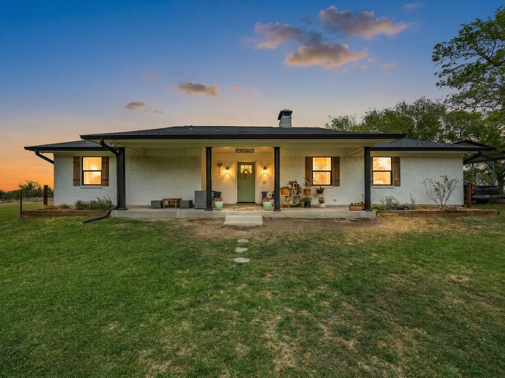 15720 W Highway 22, Blooming Grove, TX 76626 — photo 1