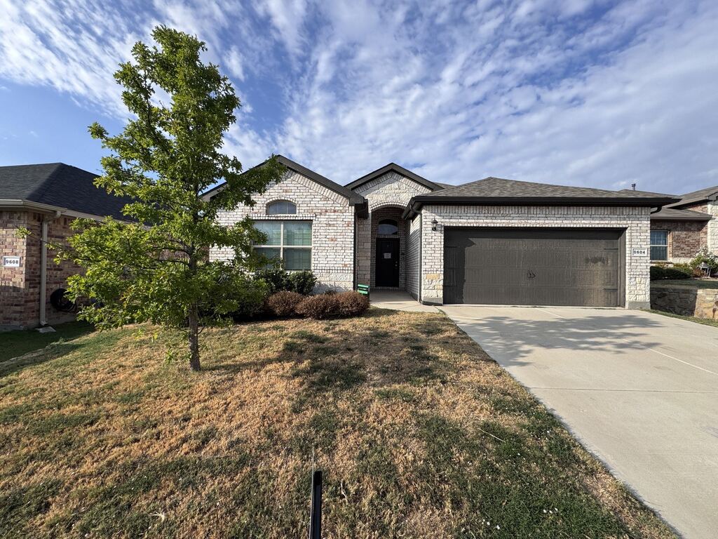 9604 Hickory Knob Drive, Fort Worth, TX 76108 — photo 1