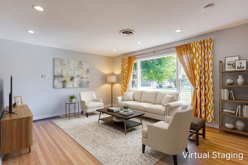5520 Asbury Drive, River Oaks, TX 76114 — photo 1