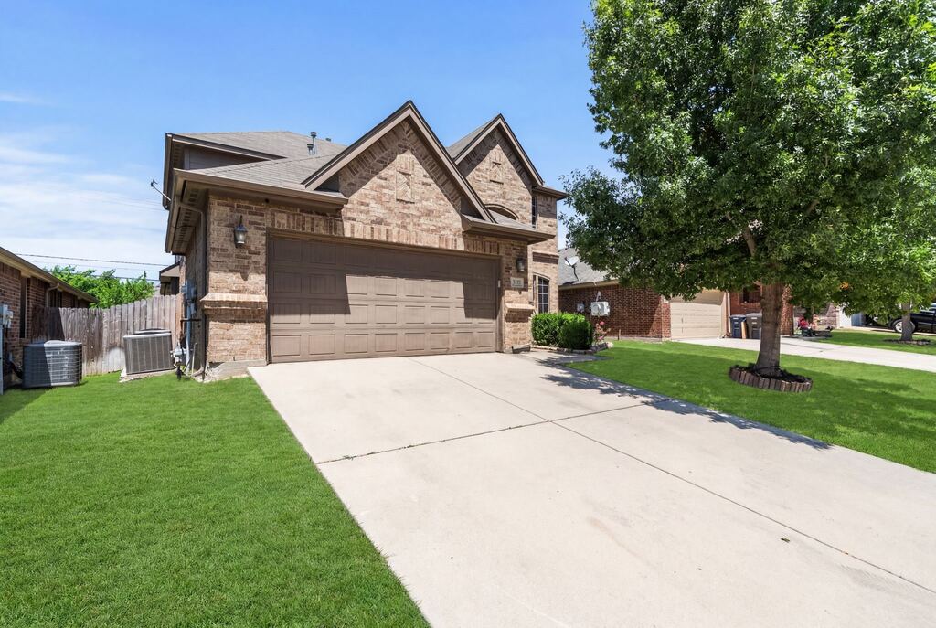 6137 Redear Drive, Fort Worth, TX 76179 — photo 1