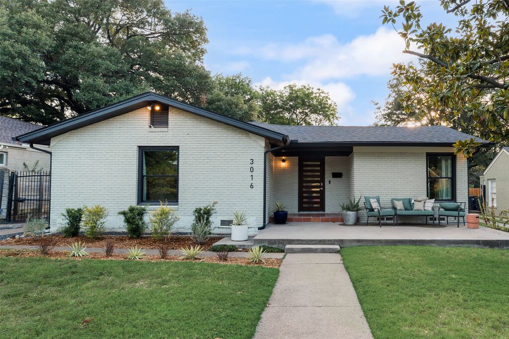 3016 6th Avenue, Fort Worth, TX 76110 — photo 1