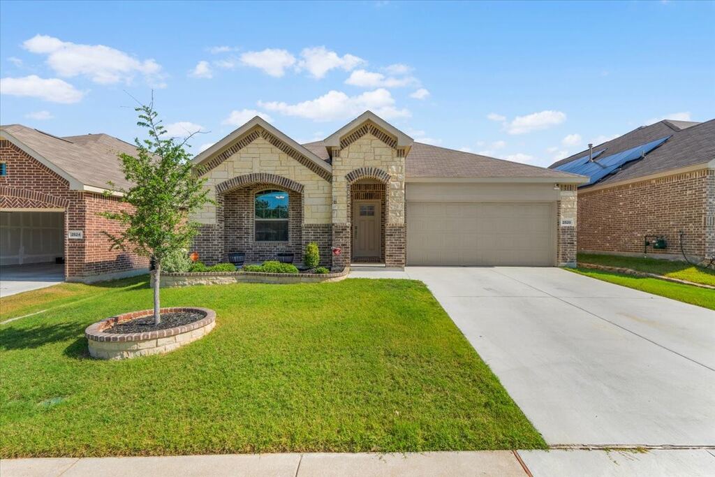 2520 Goodrich Road, Fort Worth, TX 76179 — photo 1