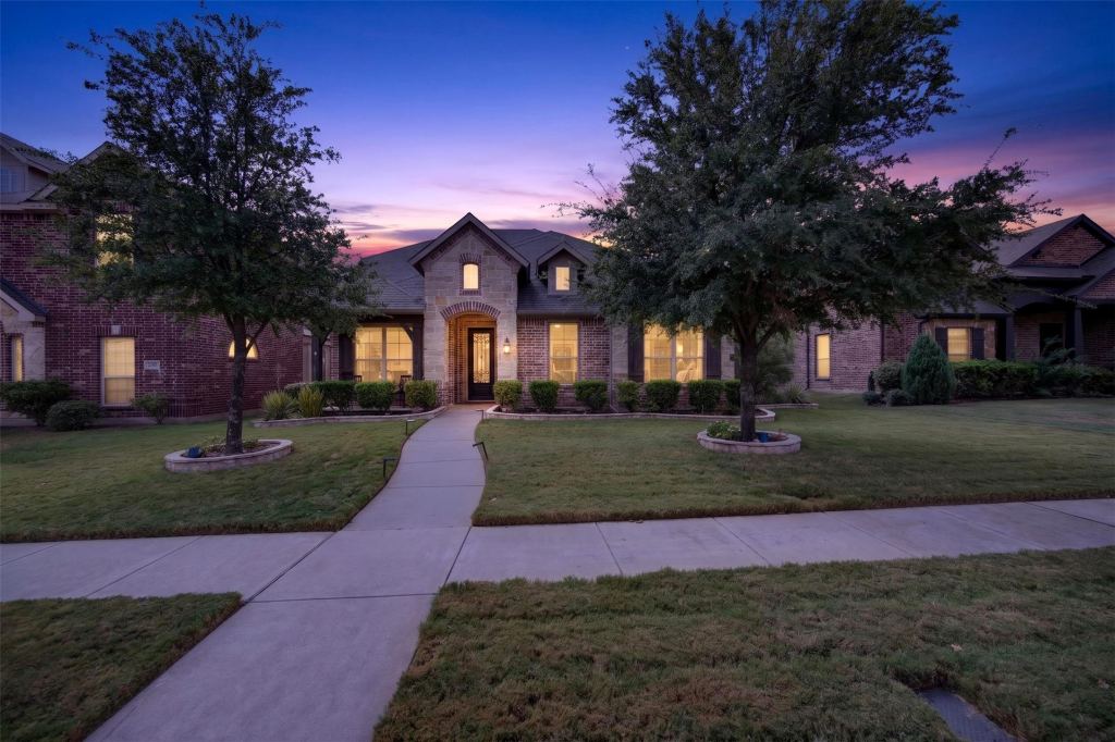 108 Crystal Creek Drive, Red Oak, TX 75154 — photo 1