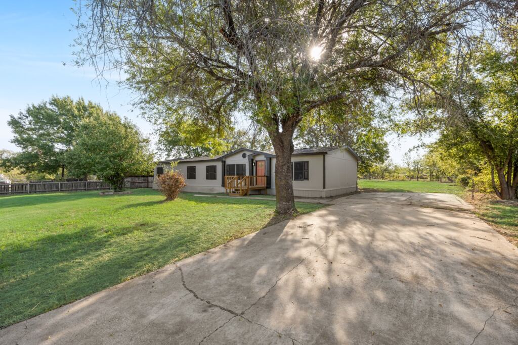 4940 Redbird Trail