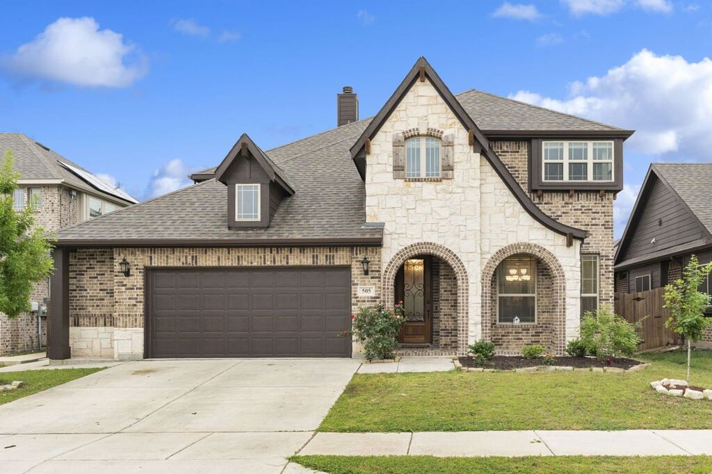 505 Winterwood Court, Fort Worth, TX 76131 — photo 1
