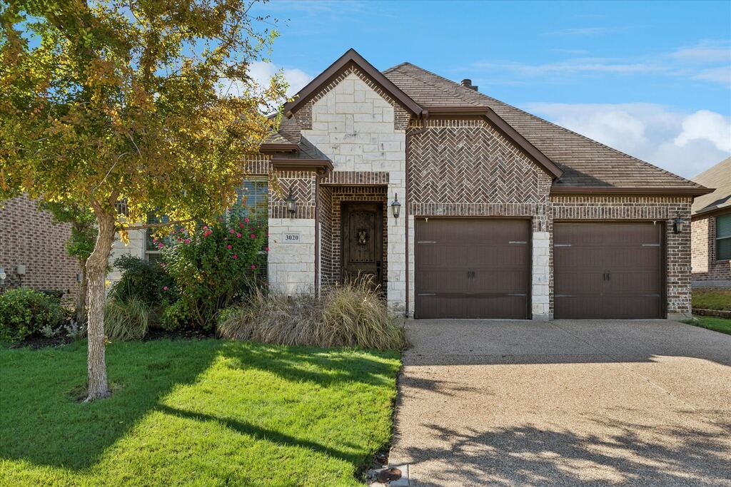 3020 Waterfall Drive, Fort Worth, TX 76177 — photo 1