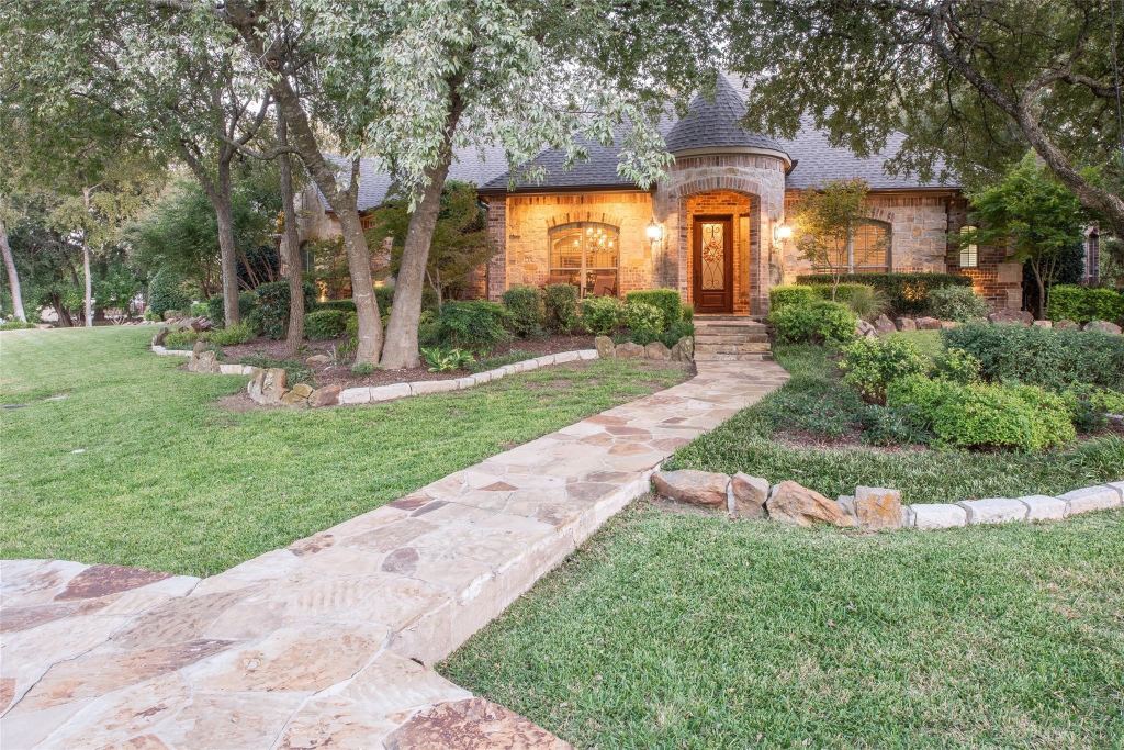 107 Avenida, Lucas, TX 75098 — photo 1