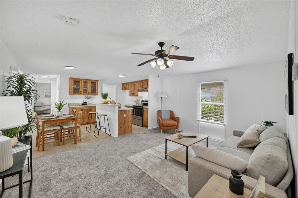 143 White Oak Street, Alvarado, TX 76009 — photo 1