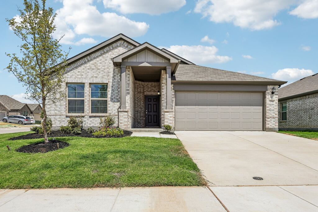 1701 Cambium Drive, Fort Worth, TX 76131 — photo 1