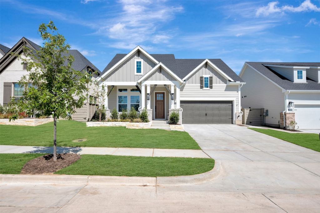 8725 Chestnut Lane