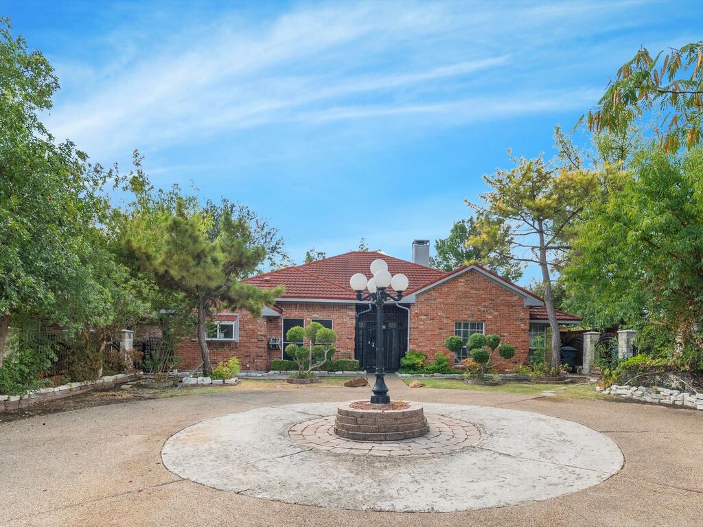 3024 Encino Drive, Dallas, TX 75228 — photo 1