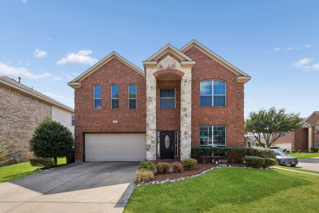 4361 Mountain Crest Drive, Fort Worth, TX 76123 — photo 1