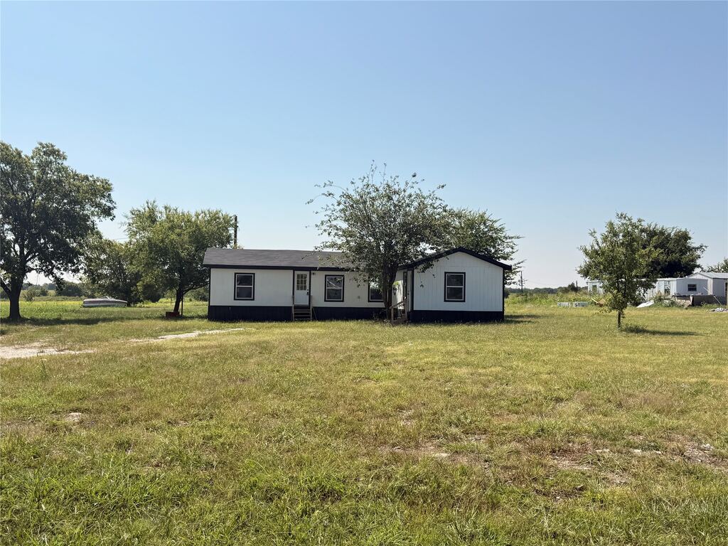 240 County Road 2723, Decatur, TX 76234 — photo 1