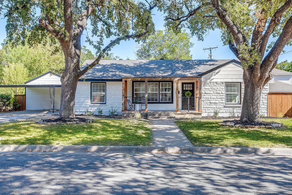 3504 Plymouth Avenue, Fort Worth, TX 76109 — photo 1