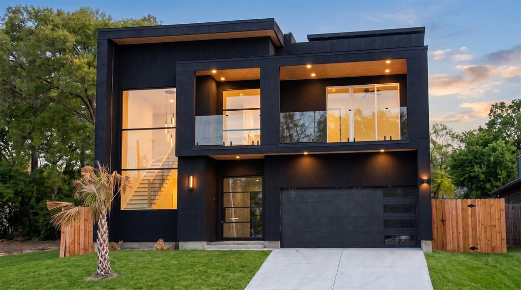 438 Bonnie View Road, Dallas, TX 75203 — photo 1