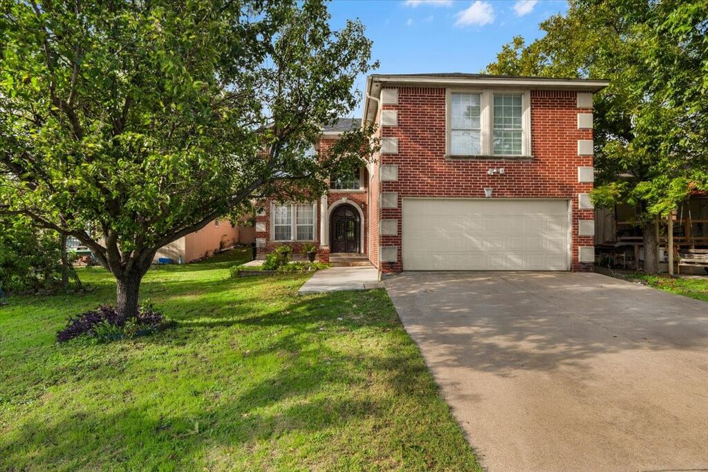 3019 29th Street, Fort Worth, TX 76106 — photo 1