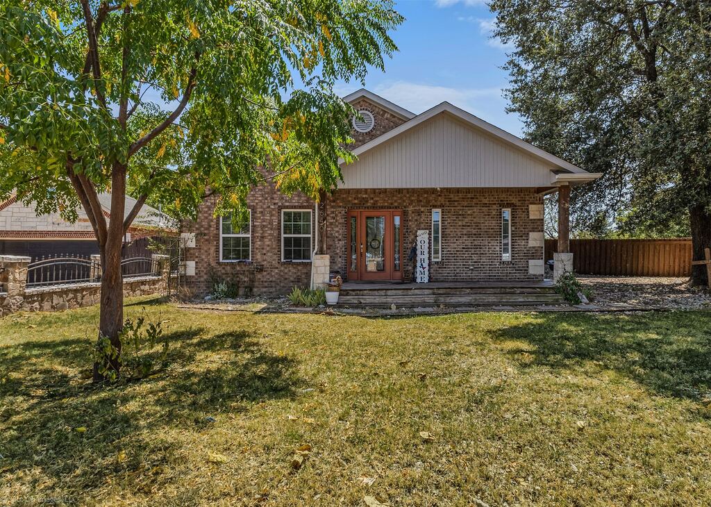 2640 Morgan Drive, Dallas, TX 75241 — photo 1