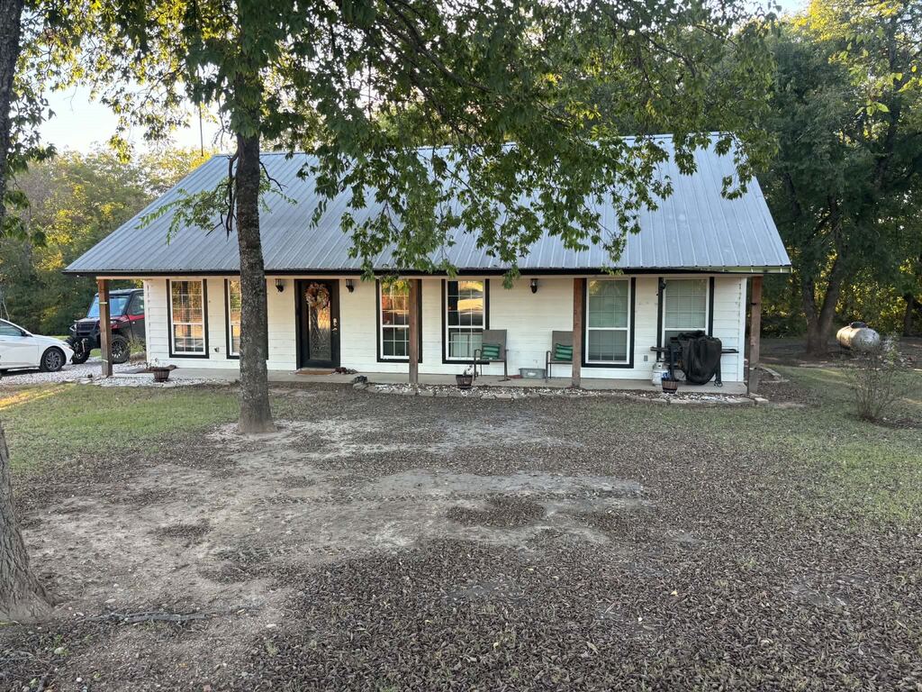 834 County Road 3444, Honey Grove, TX 75446 — photo 1