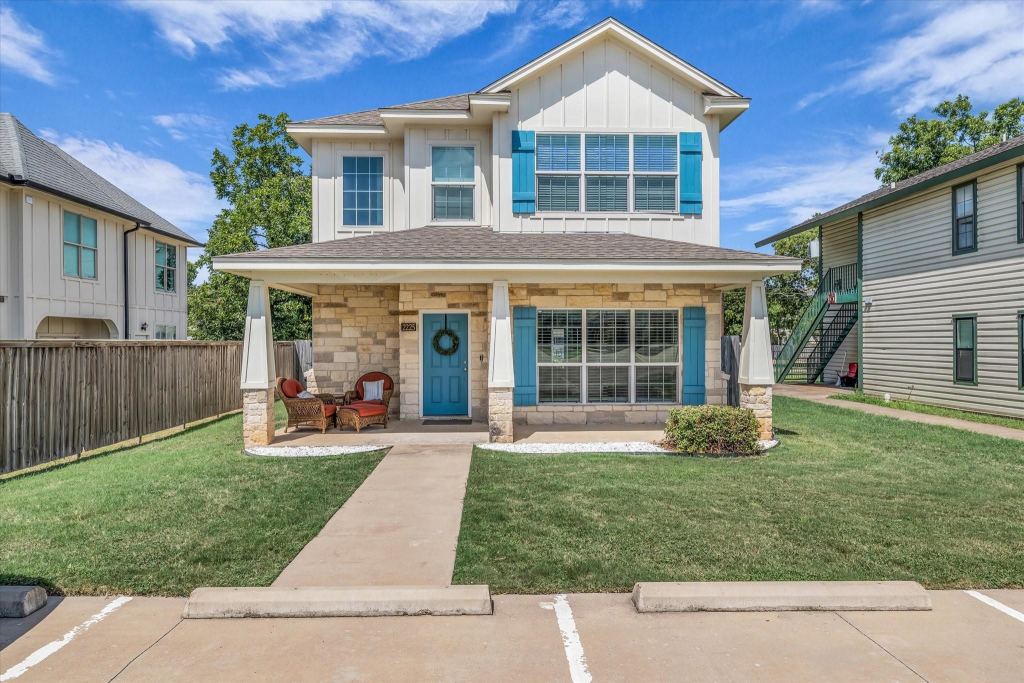 2225 S 2nd Street, Waco, TX 76706 — photo 1