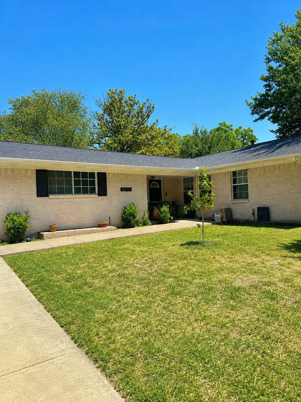 8605 Hanford Drive, Dallas, TX 75243 — photo 1