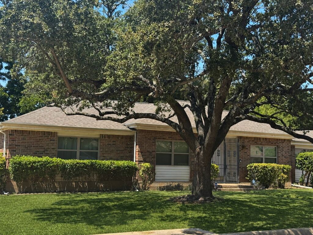 2108 Barron Lane, Fort Worth, TX 76112 — photo 1