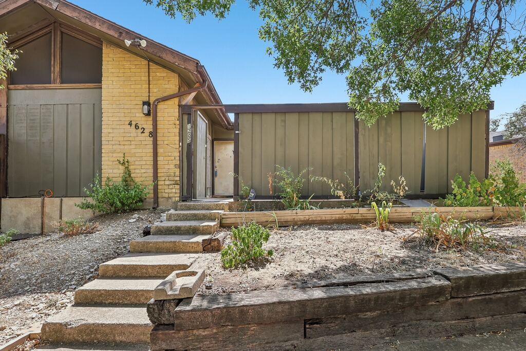 4628 Country Creek Drive 1205, Dallas, TX 75236 — photo 1