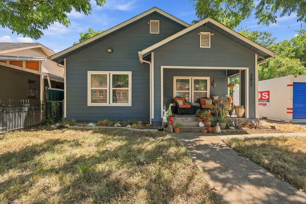 2612 Idaho Avenue, Dallas, TX 75216 — photo 1