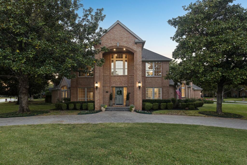 300 Gregg Court