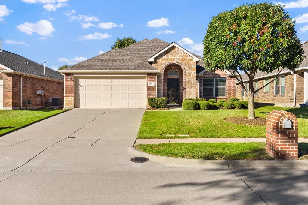 5124 Hidden Knolls Drive