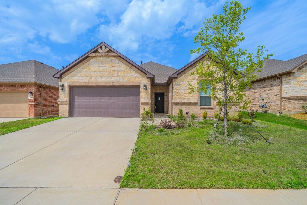 1057 Nighthawk Trail, Alvarado, TX 76009 — photo 1