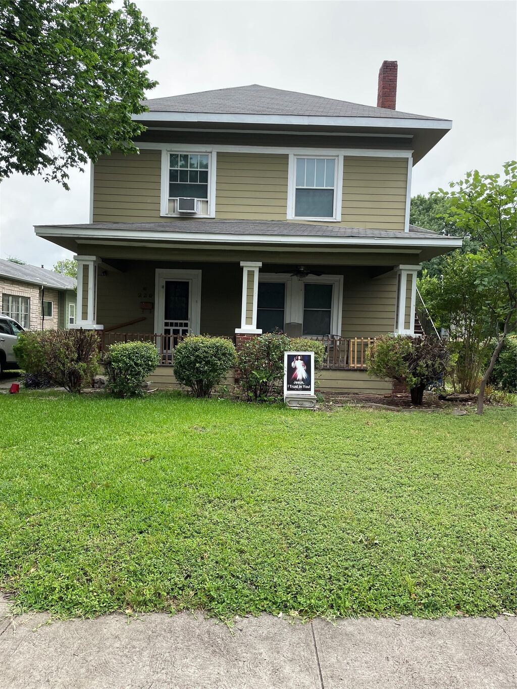 229 N Marlborough Avenue, Dallas, TX 75208 — photo 1