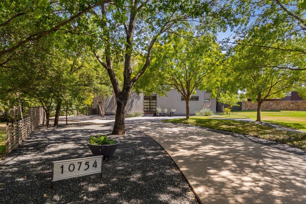 10754 Wyatt Circle, Dallas, TX 75218 — photo 1