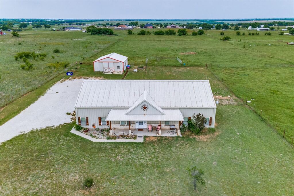 15350 US Highway 380, Krum, TX 76249 — photo 1