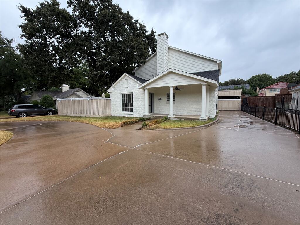 3911 White Settlement Road, Fort Worth, TX 76107 — photo 1