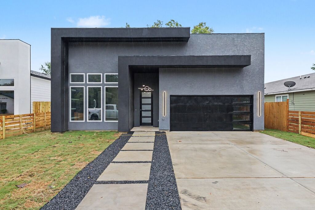 4532 Luzon Street, Dallas, TX 75216 — photo 1