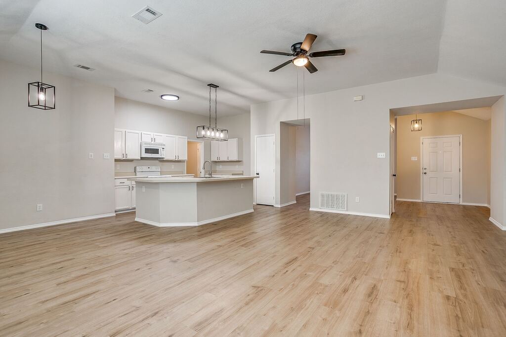3532 Bandera Ranch Road, Fort Worth, TX 76262 — photo 1