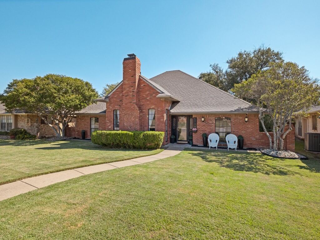 5730 Winding Woods Trail, Dallas, TX 75227 — photo 1