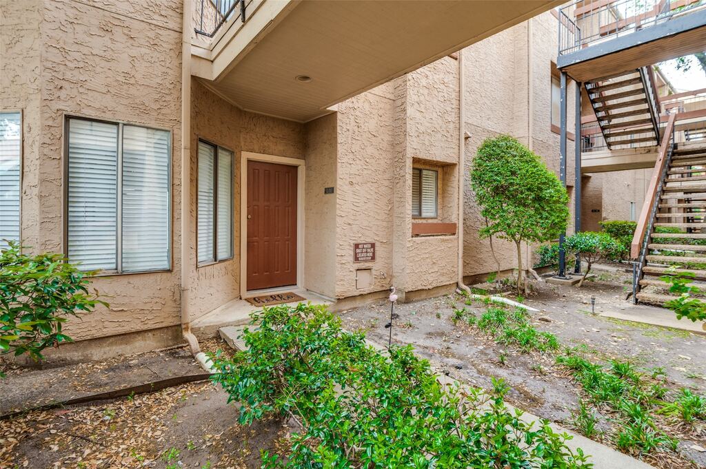 5550 Spring Valley Road G16, Dallas, TX 75254 — photo 1