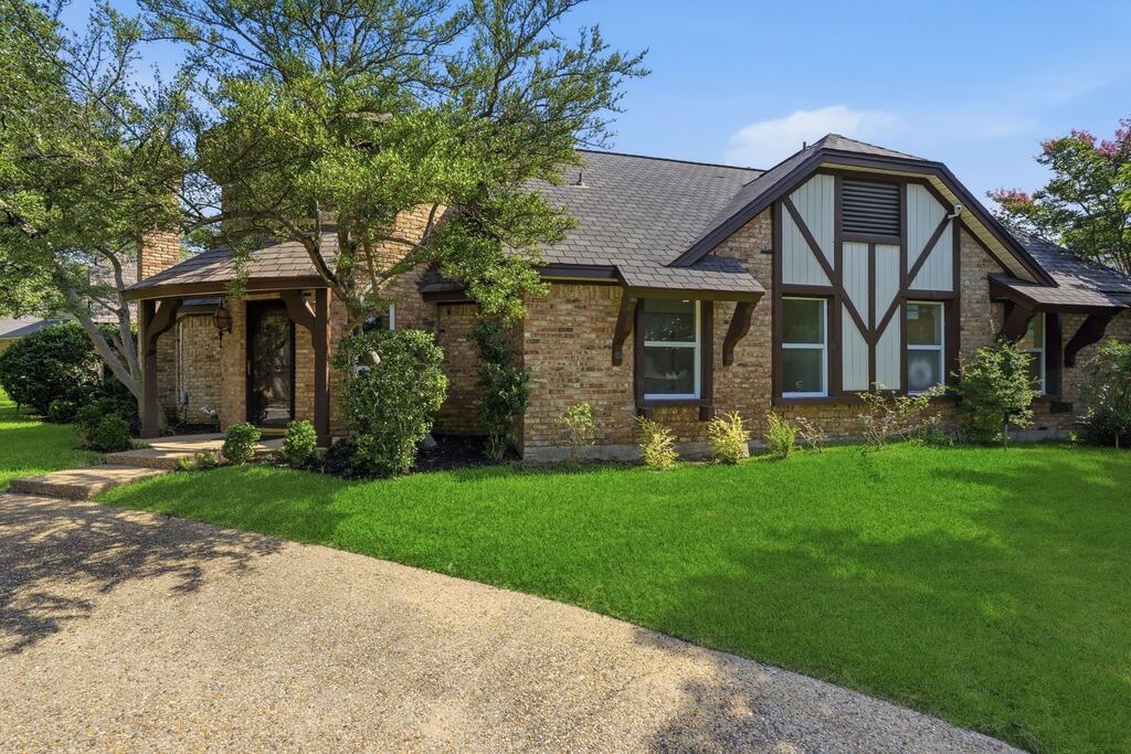 9435 Spring Hollow Drive, Dallas, TX 75243 — photo 1