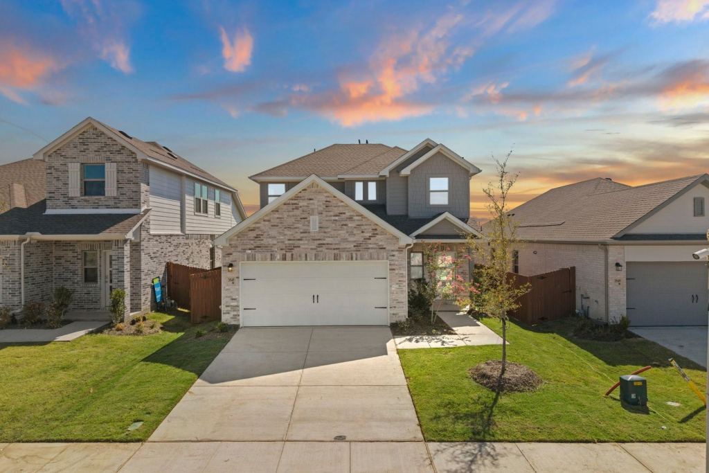 3545 Hank Drive, Heartland, TX 75114 — photo 1