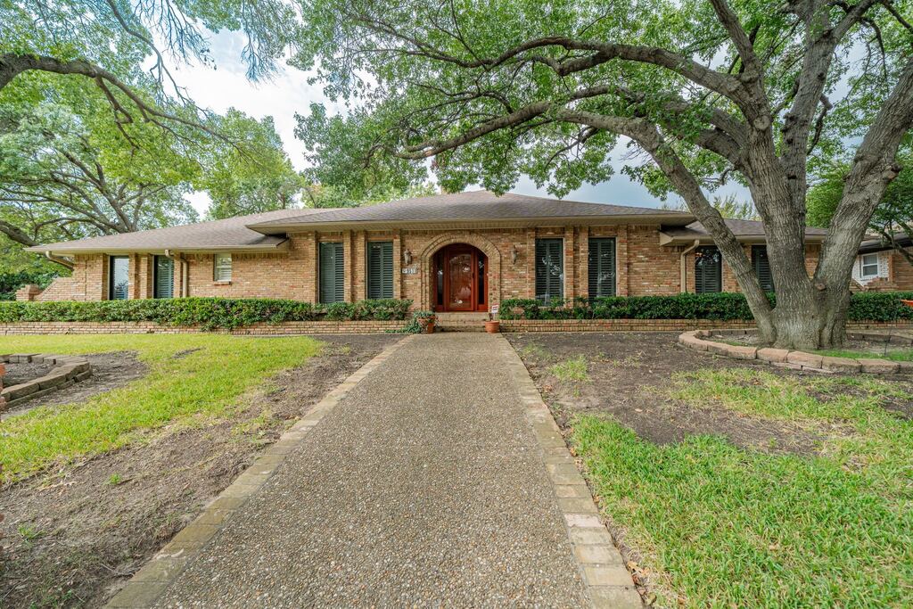 9511 Fallbrook Drive, Dallas, TX 75243 — photo 1