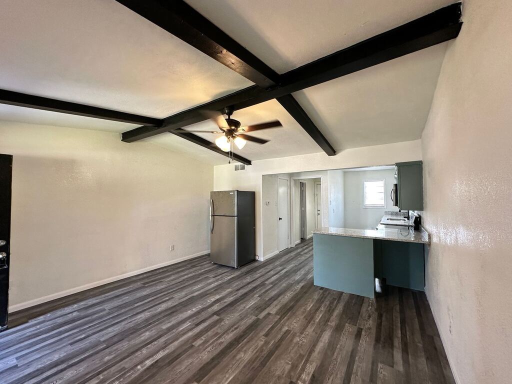 400 Bill Bradford 10, Sulphur Springs, TX 75482 — photo 1