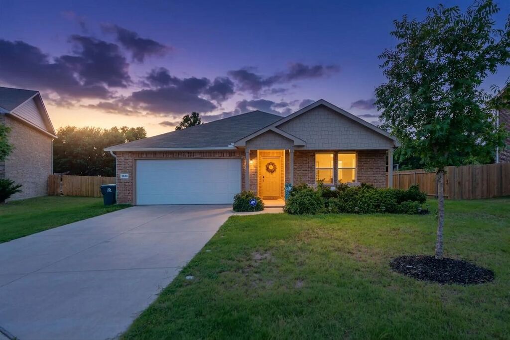 3635 Chestnut Oak Drive, Dallas, TX 75253 — photo 1