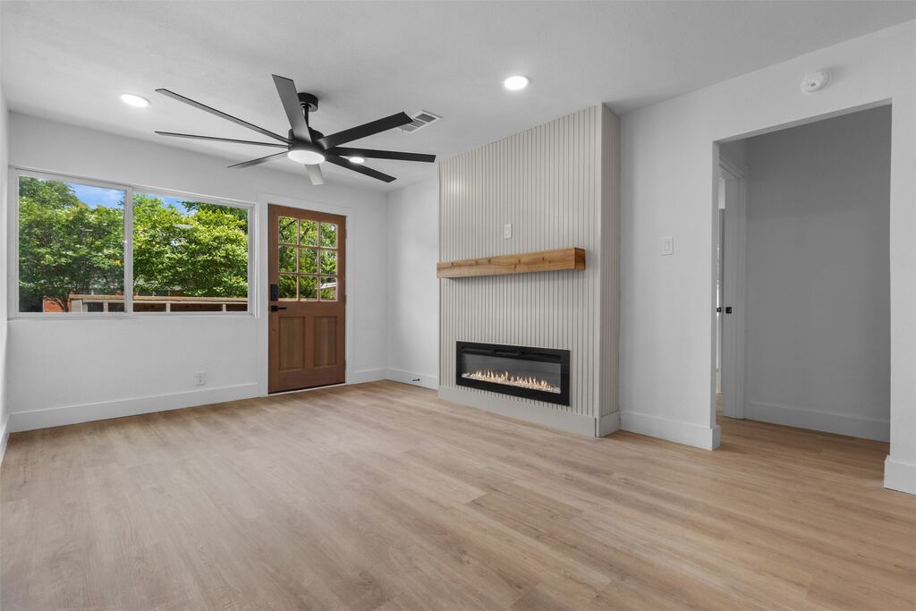 2938 Hillglenn Road, Dallas, TX 75228 — photo 1