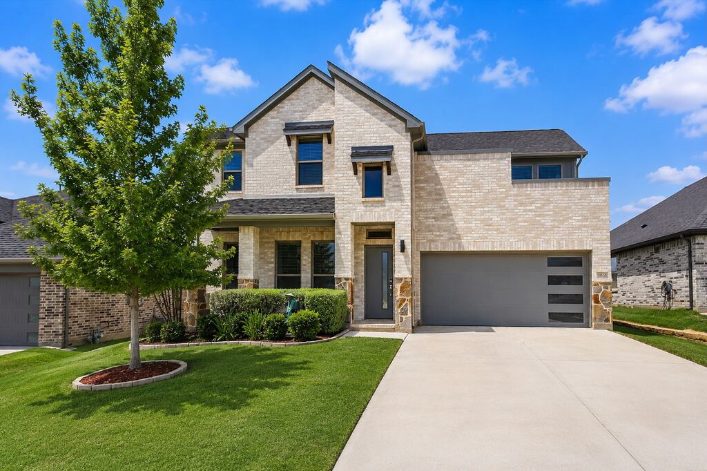 10533 Big Lagoon Drive, Fort Worth, TX 76179 — photo 1